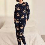 Chelsea Peers Lunar Bunny Print Long Pyjama Set (CPSCW1001RBOM20) Pyjama''s Boozt.com