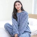 Warme Dames Pyjama Set van Flanel – Zachte Winter Pyjama in Grote Maten – Lange Mouwen... | bol