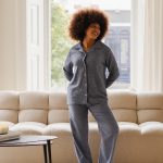 By Louise By Louise Dames Pyjamabroek Flanel Gestipt Blauw