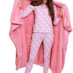 Roze pyjama dames Happy baking met cupcakes en taarten