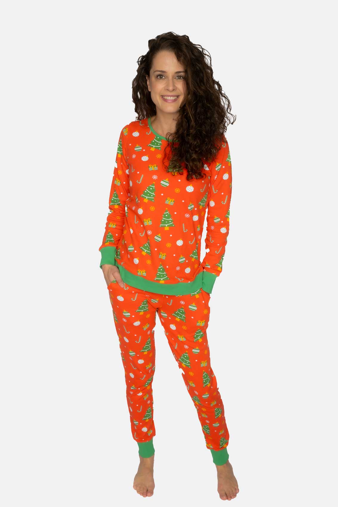 foute-pyjama-dames-580dni-1.jpg Populaire dames kerst pyjama 2026 ook voor mannen en kids - Afbeelding 1