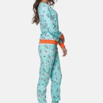 Mooie dames winter pyjama van katoen. Blauwe pyjama set