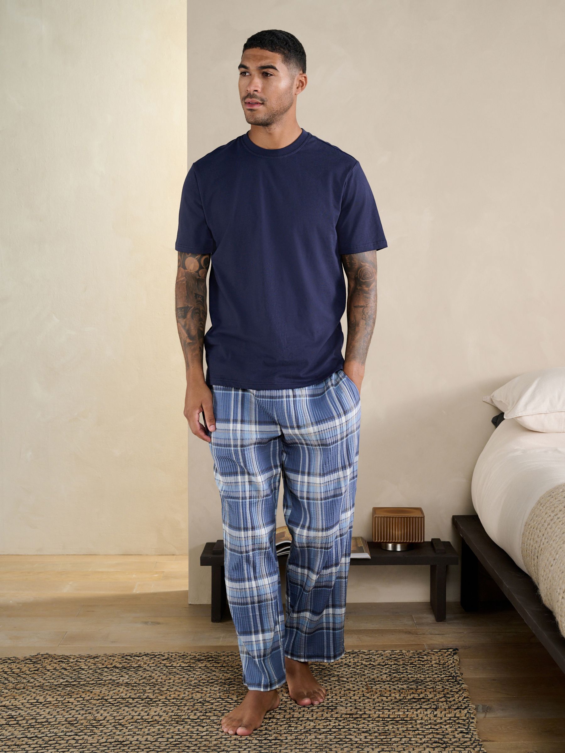 geruite-pyjama-658mha-1.jpg Kopen Blauw Geruite pyjama met korte mouwen van Next Nederland - Afbeelding 1