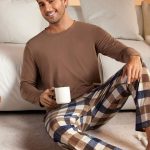 Provexi Provexi Heren effen ronde hals, lange mouwen overhemd en geruite pyjamabroek (2 delige set), herfst/winterkleding | SHEIN Nederland