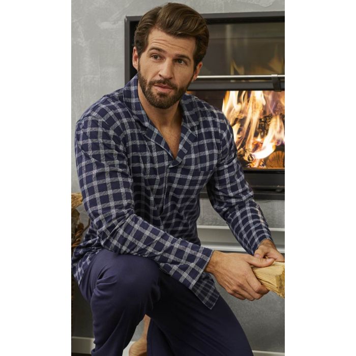 heren-pyjama-met-knopen-498grx-1.jpg Blauwe heren pyjama met knopen Ringella | Pyjama webshop | Online de mooiste pyjama's, nachthemden, ondermode en meer - Afbeelding 1