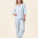 Katoenen pyjamaset dames wit blauw Lotika
