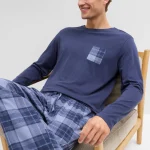 Heren pyjama met flanellen broek van zacht katoen donkerblauw geruit • Prijs € 27,99 • bonprix online shop