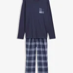 Heren pyjama met flanellen broek van zacht katoen donkerblauw geruit • Prijs € 27,99 • bonprix online shop