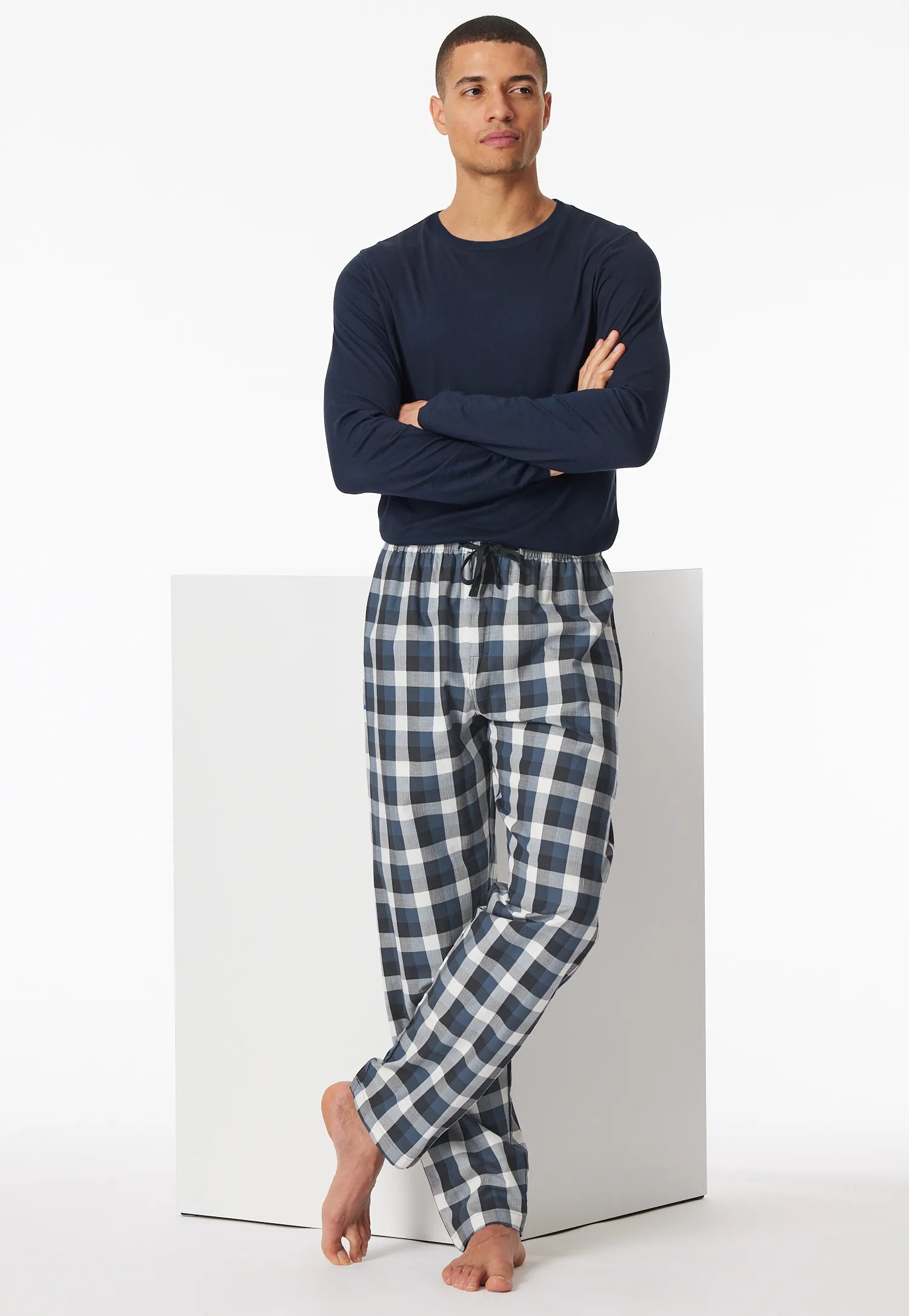 losse-pyjamabroek-heren-879zhg-1.jpg Heren Pyjamabroeken Kopen? (11+ Keuzes) Shop Nu – Sliponline - Afbeelding 1