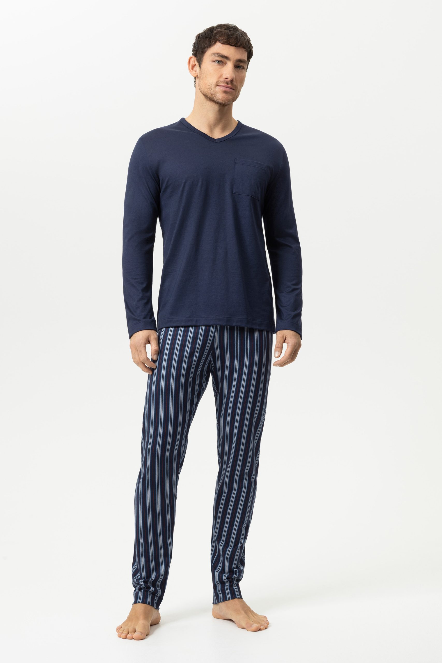 mey-heren-pyjama-936omp-1.jpg Lang pak Serie Seriously Stripes Kleur Yacht Blue - Afbeelding 1