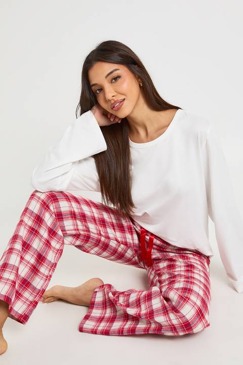 pyjama-dames-sale-053pee-1.jpg Dames Sale Kerst Kerst Pyjamas | Boohoo - Afbeelding 1