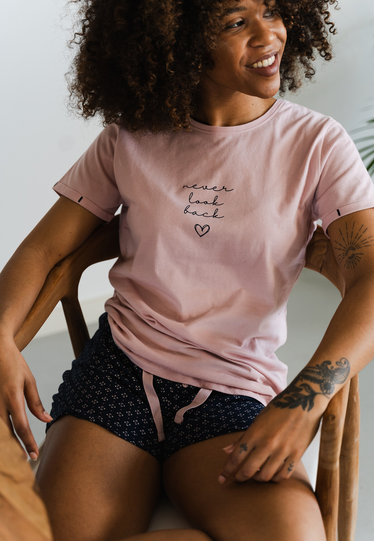 pyjama-korte-broek-dames-228oih-1.jpg By Louise By Louise Dames Korte Pyjama Set Shortama Roze - Afbeelding 1