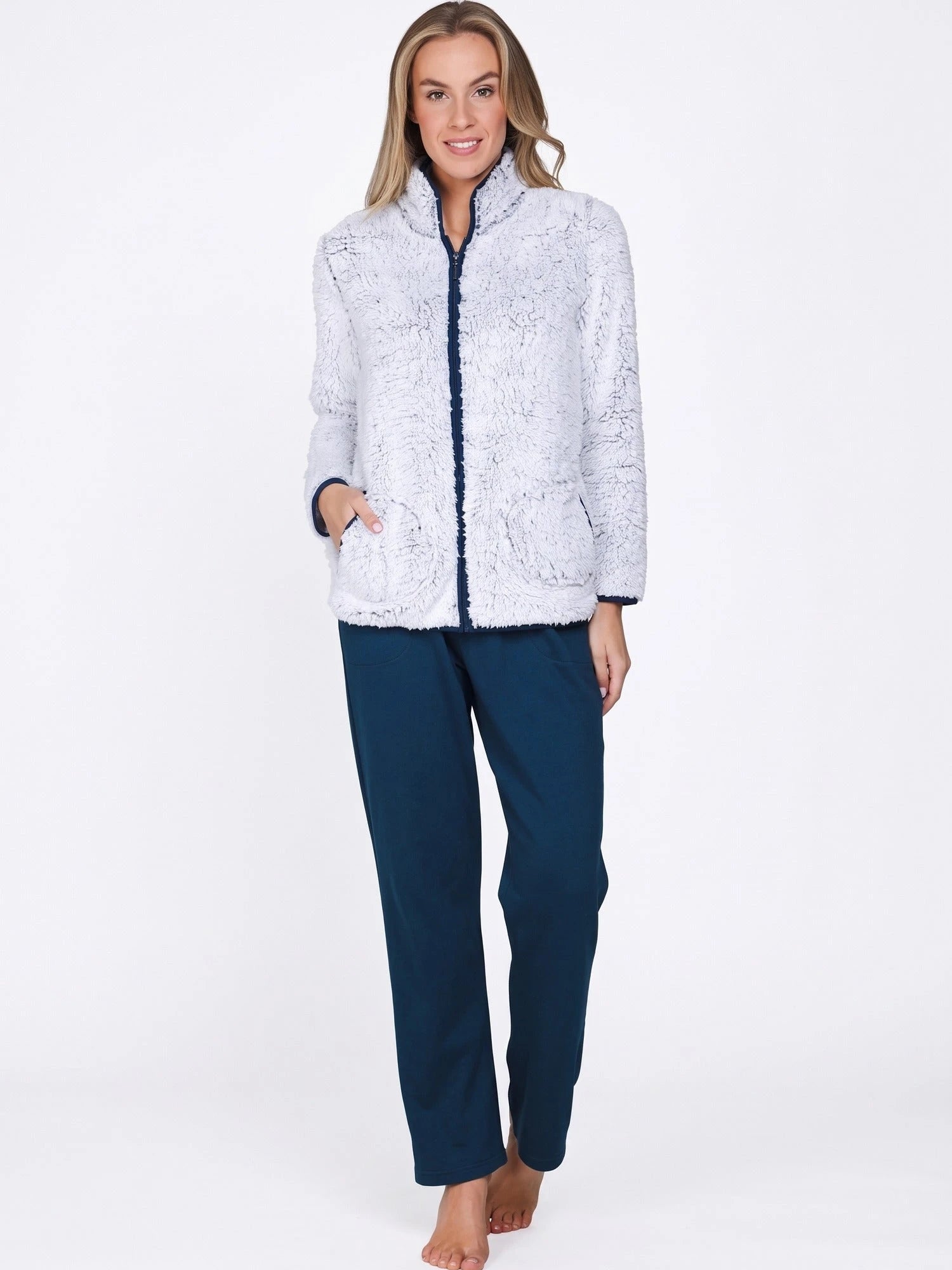 pyjama-oudere-dames-458qtv-1.jpg Huispak oudere dames kopen? (31+ Keuzes) – Sliponline - Afbeelding 1