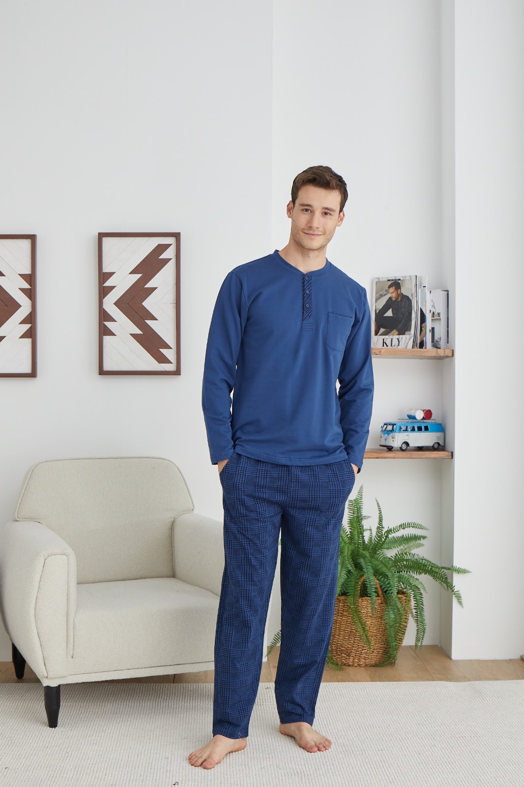 pyjama-set-heren-118ovo-1.jpg Heren Pyjama Set / Huispak Tobias / Plus Sizes asenseoflove - Afbeelding 1