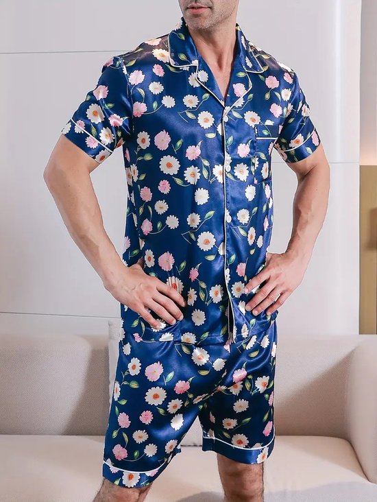 pyjama-set-heren-897mmb-1.jpg pyjama set heren blauw satijn bloemen heren nachtmode korte mouw korte broek | bol - Afbeelding 1