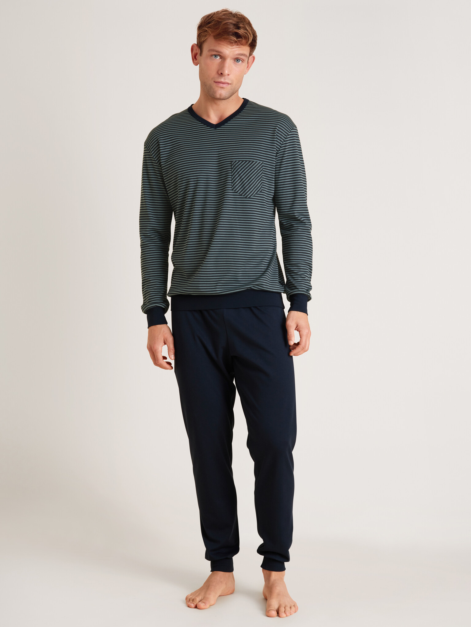pyjamas-heren-874hsj.jpg Calida Heren Pyjama 41767 Goblin S - Afbeelding 1