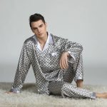 Pyjamaset voor heren in grote maten 2 delige set met lange mouwen van zijdesatijn SaneShoppe