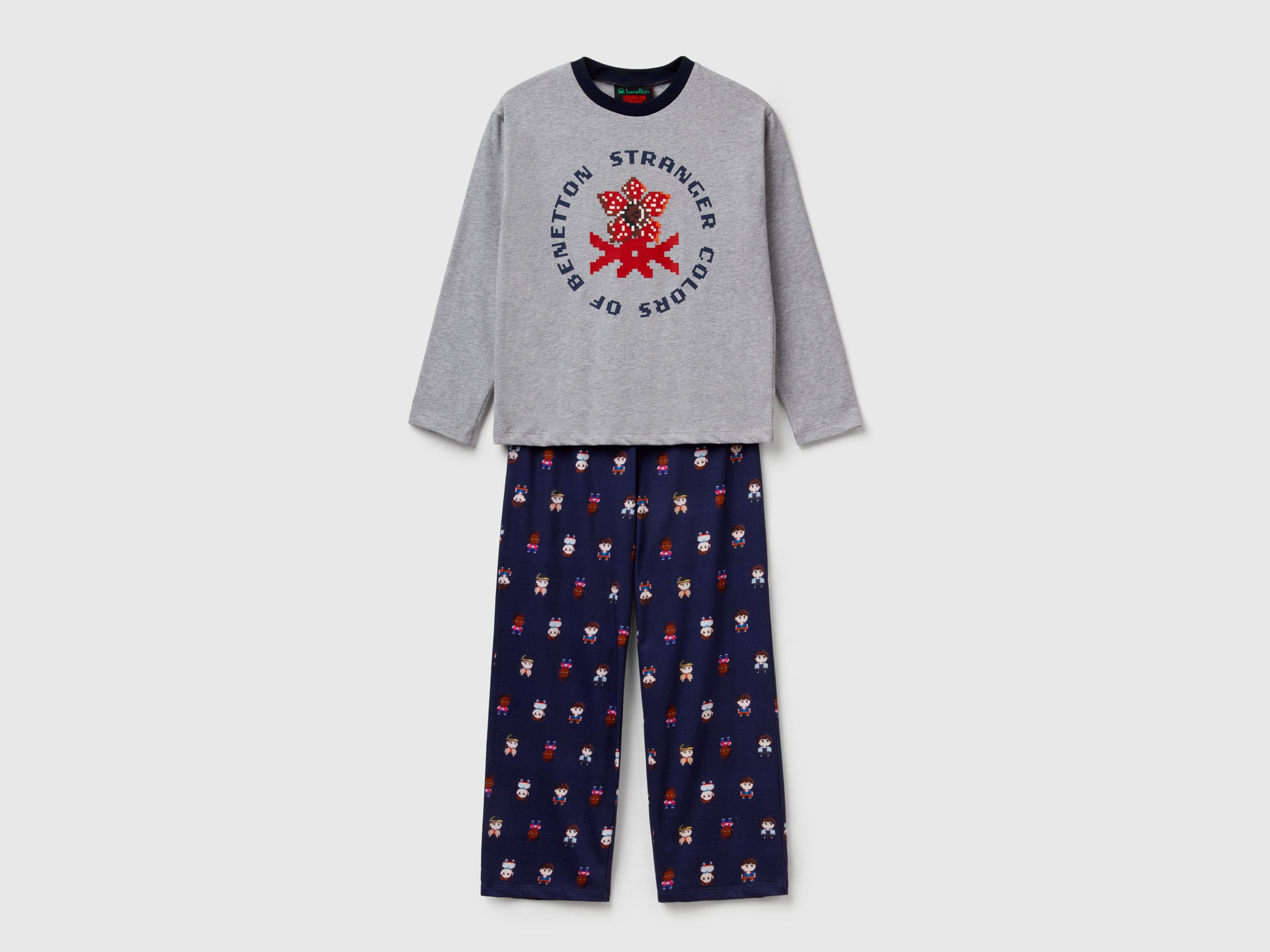 stranger-things-pyjama-225tfv-1.jpg Stranger Things printed pyjamas - Afbeelding 1