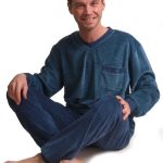 Outfitter heren pyjama velours maat M V hals Offline antraciet | bol